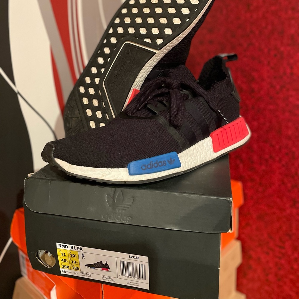 Size 11 Adidas NMD R1 PK
